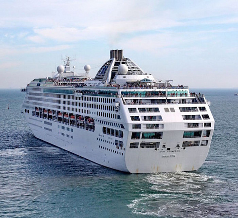 Круизный лайнер Sun Princess